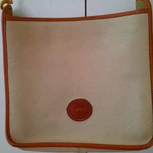 Dooney & Bourke bag